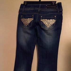 Premier rue21 jeans size 3/4  41 length.